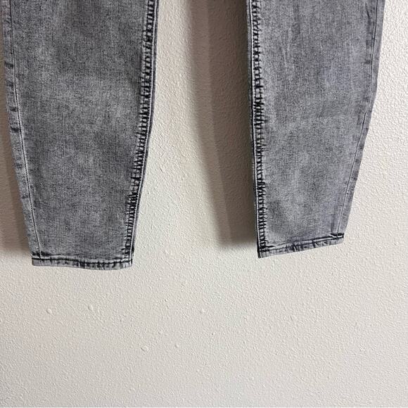 GAP Grey High Rise Denim Universal Legging Jeans Size 12R NWOT Stretchy Fit - Picture 4 of 6